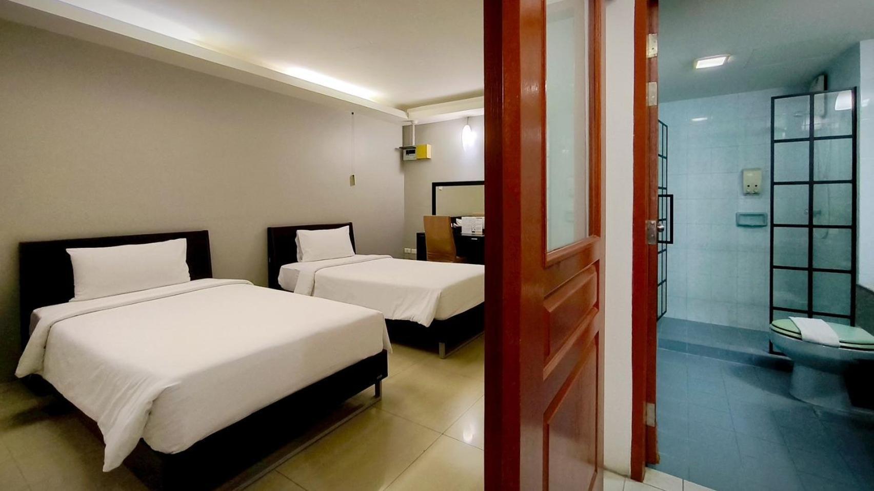 Centric Place Hotel Bangkok Ngoại thất bức ảnh
