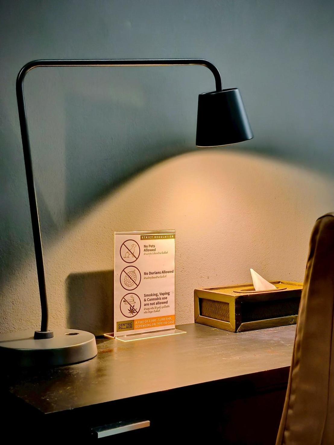 Centric Place Hotel Bangkok Ngoại thất bức ảnh